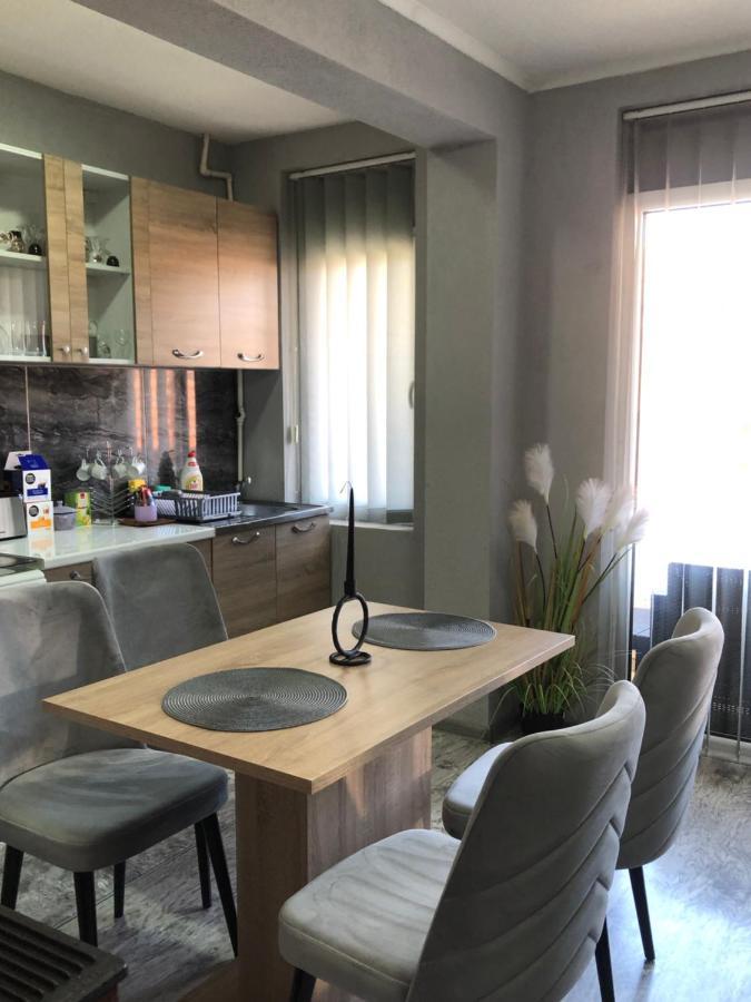 Centre Apartment Прилеп Екстериор снимка